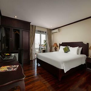 Deluxe Twin Room Balcony